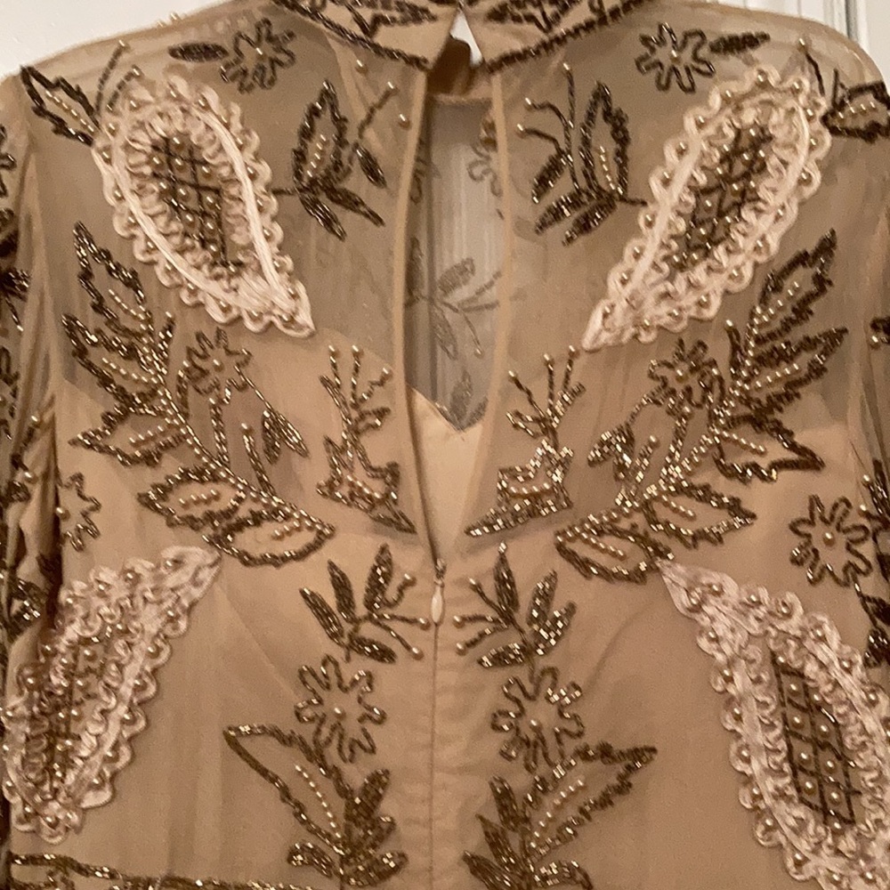 Dress - Picture 6 of 6